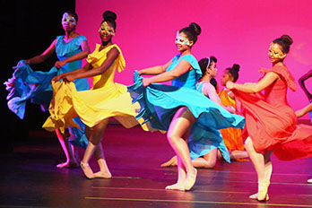 Mayfair Dance School_Ballet Dance Lessons in Chicago